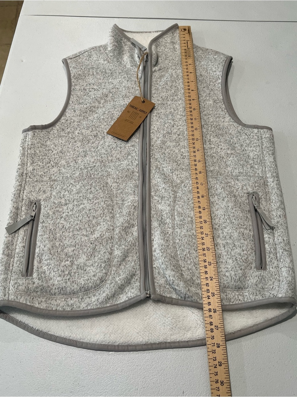 Thread & Supply Heather Gray Zip Vest with Sherpa Lining M - Picture 10 of 12
